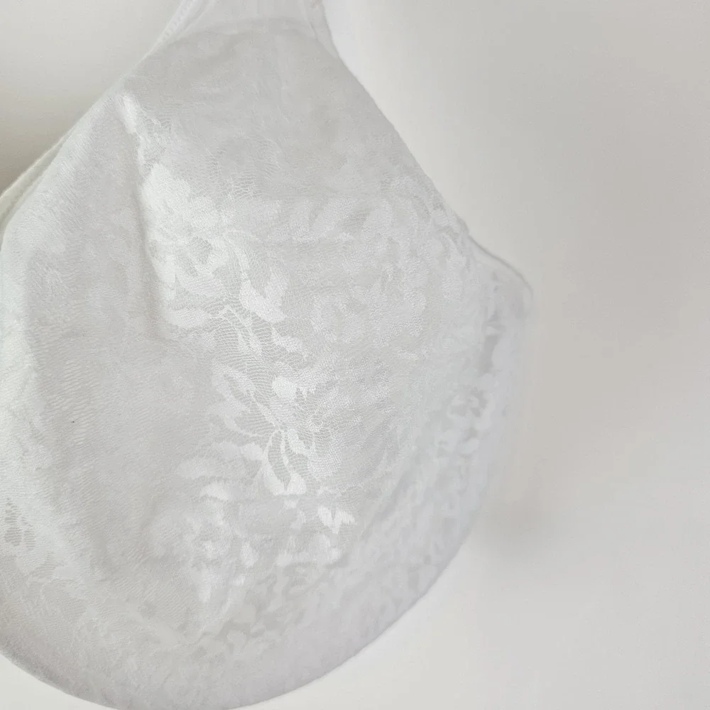Bali Minimizer Bra Passion for Comfort Full-Coverage‎ Underwire 3385 White 40DDD